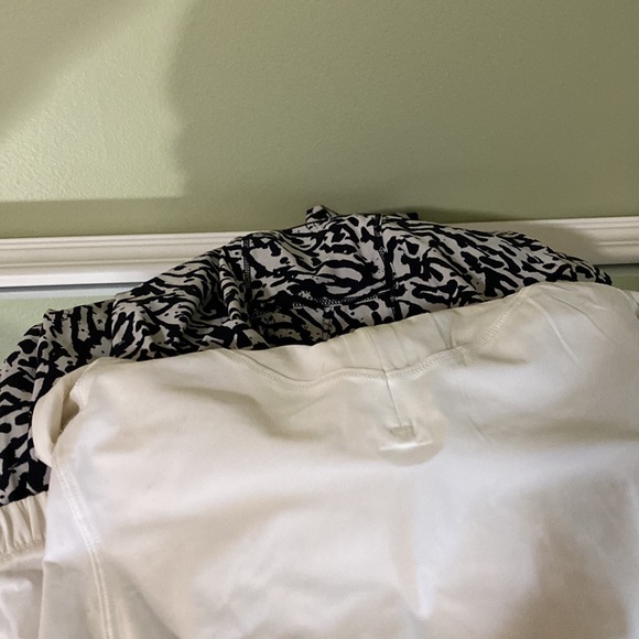 2 Water bound hoodie!  1 white 1 white and black!! - Picture 4 of 5